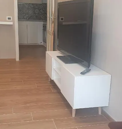 Nuova Vicinissima Alla Spiaggia Apartment *